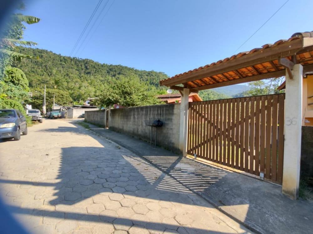 Chale Ilhabela Exteriör bild